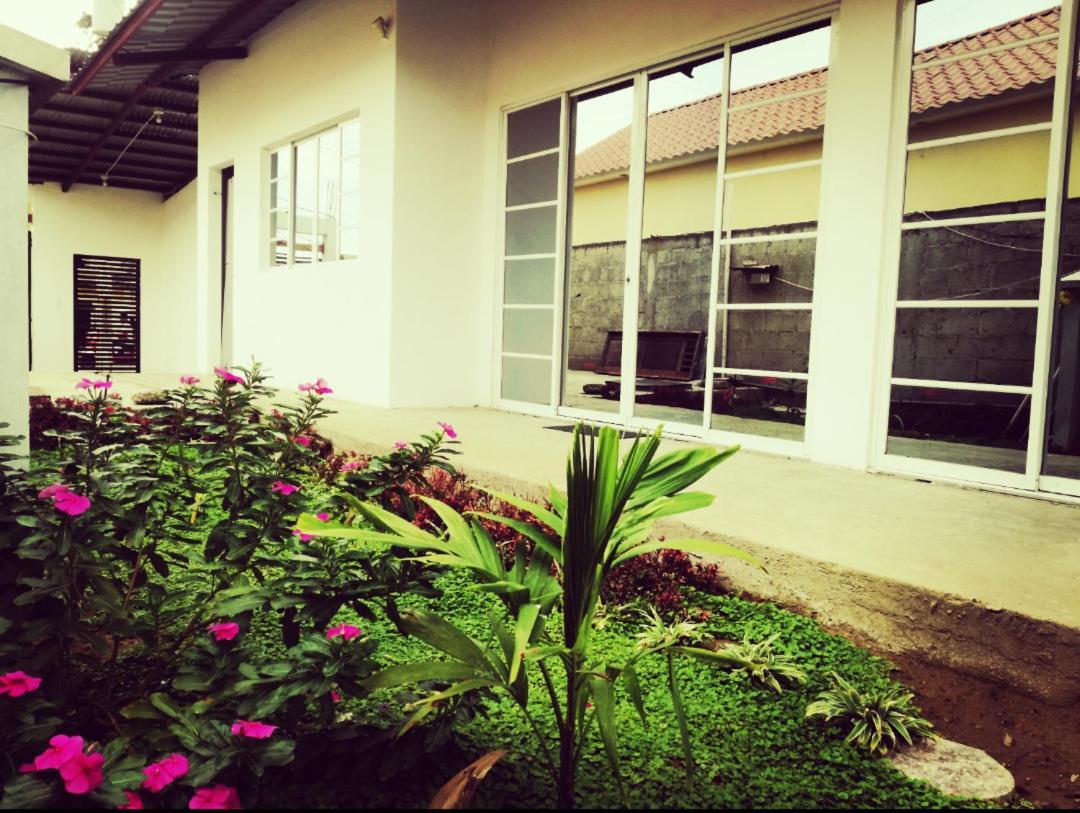 Monte Líbano Suites Puerto López Exterior foto